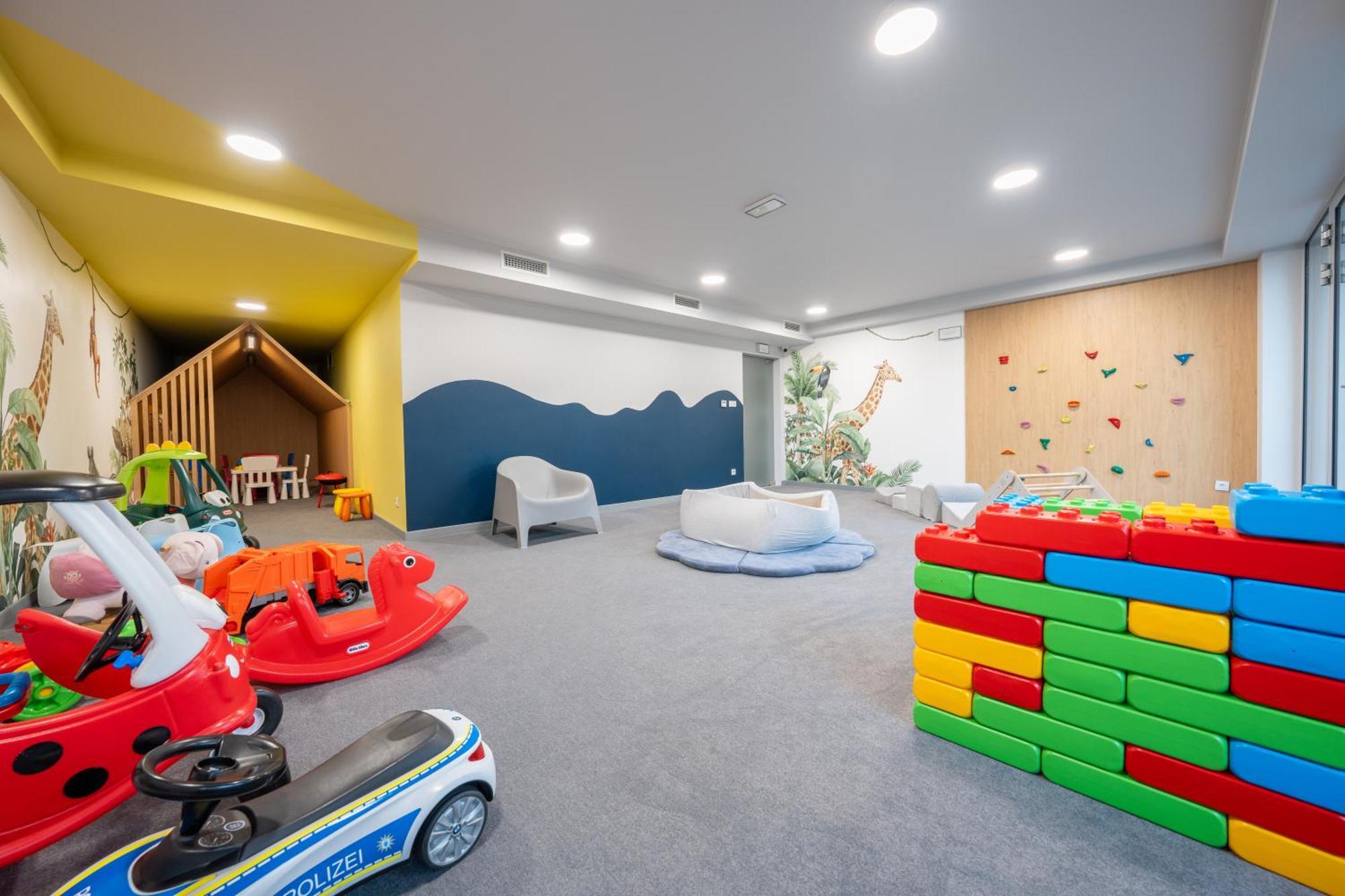 Miodowy Apartament Z Duzym Tarasem W Rewalu, Blisko Morza 外观 照片